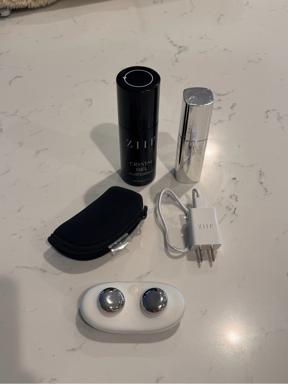 Ziip Crystal Gel Device Kit in Black and Silver